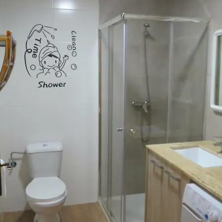 Apartament Esquirol アパート *